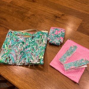 Lilly Pulitzer Tropical Print swimsuit pouch and koozie Set - Pink and Green